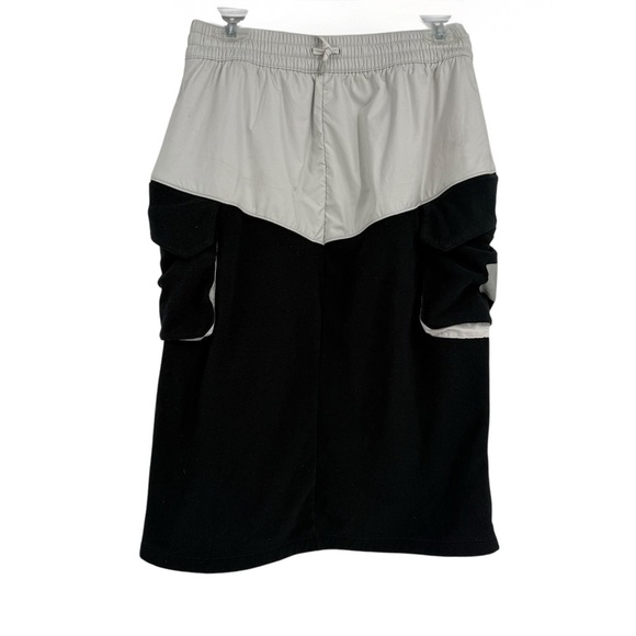 Nike Sportswear Thunder Skirt Black/ Grey Girls Size XL Pull On Fleece Pockets - Picture 2 of 9